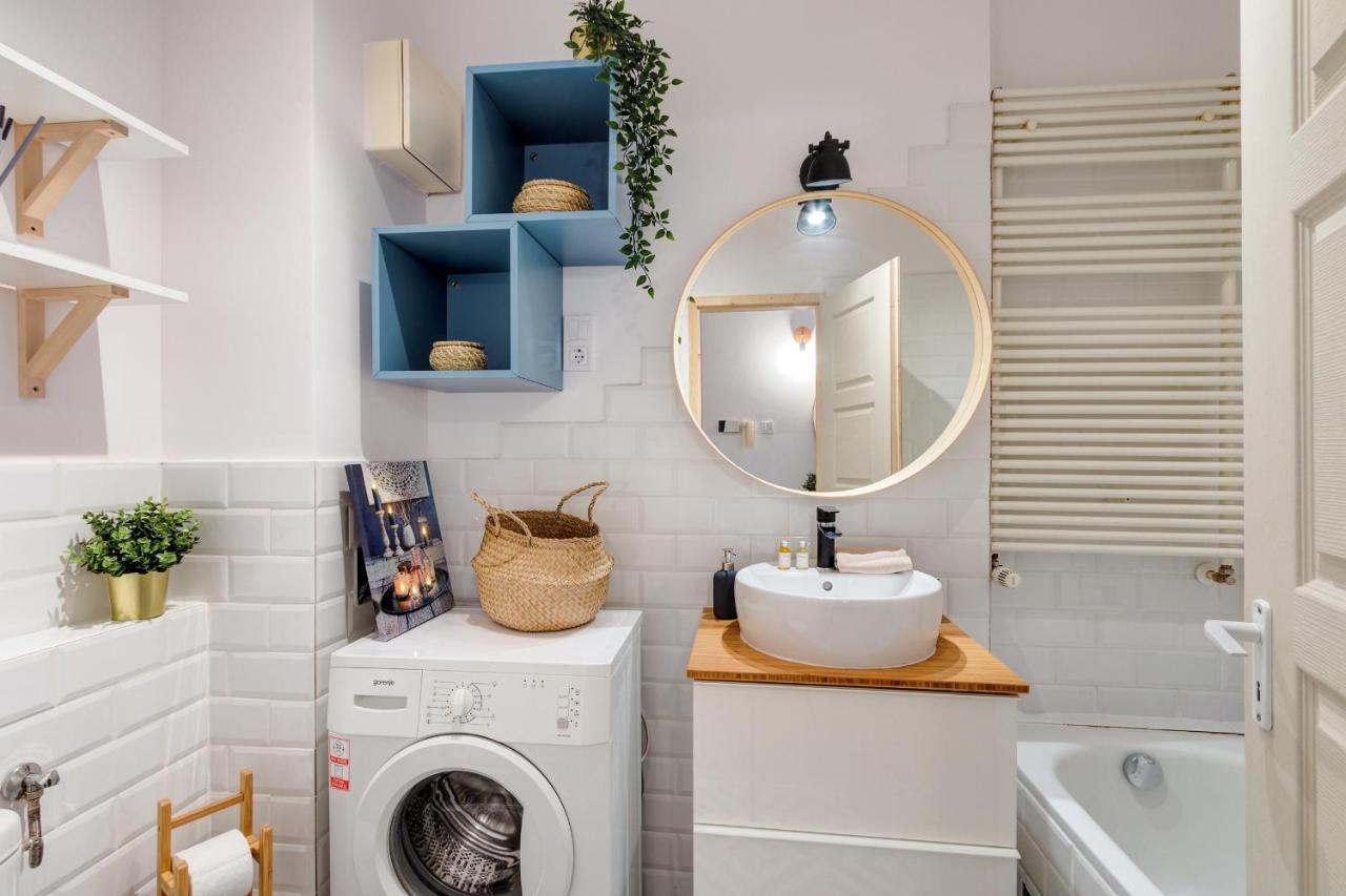 Апартаменты D.Five Gozsdu Garden Studio Будапешт Экстерьер фото